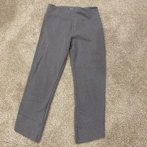 Gray Athleta Girl Capri Leggings, sz 8-10.